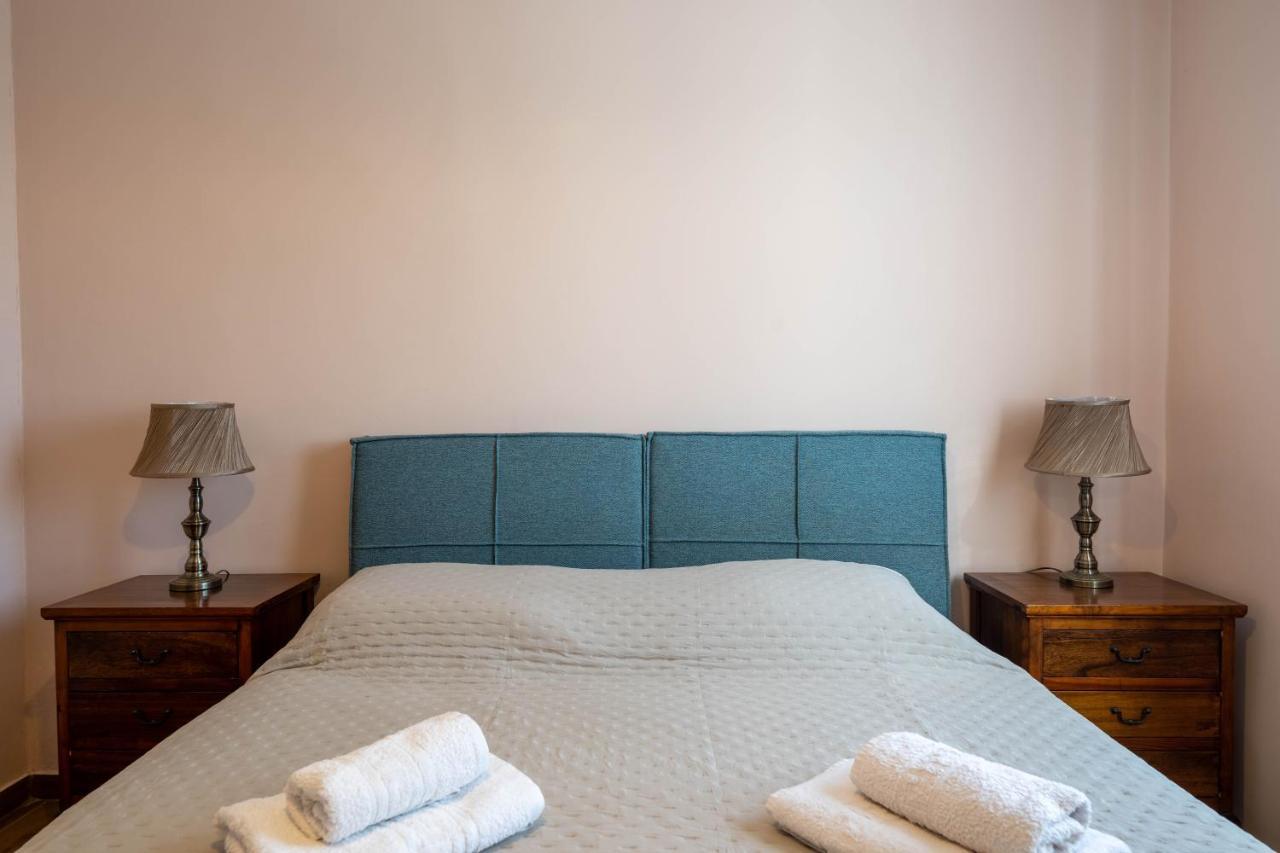 Artemis Traditional House Holiday home *